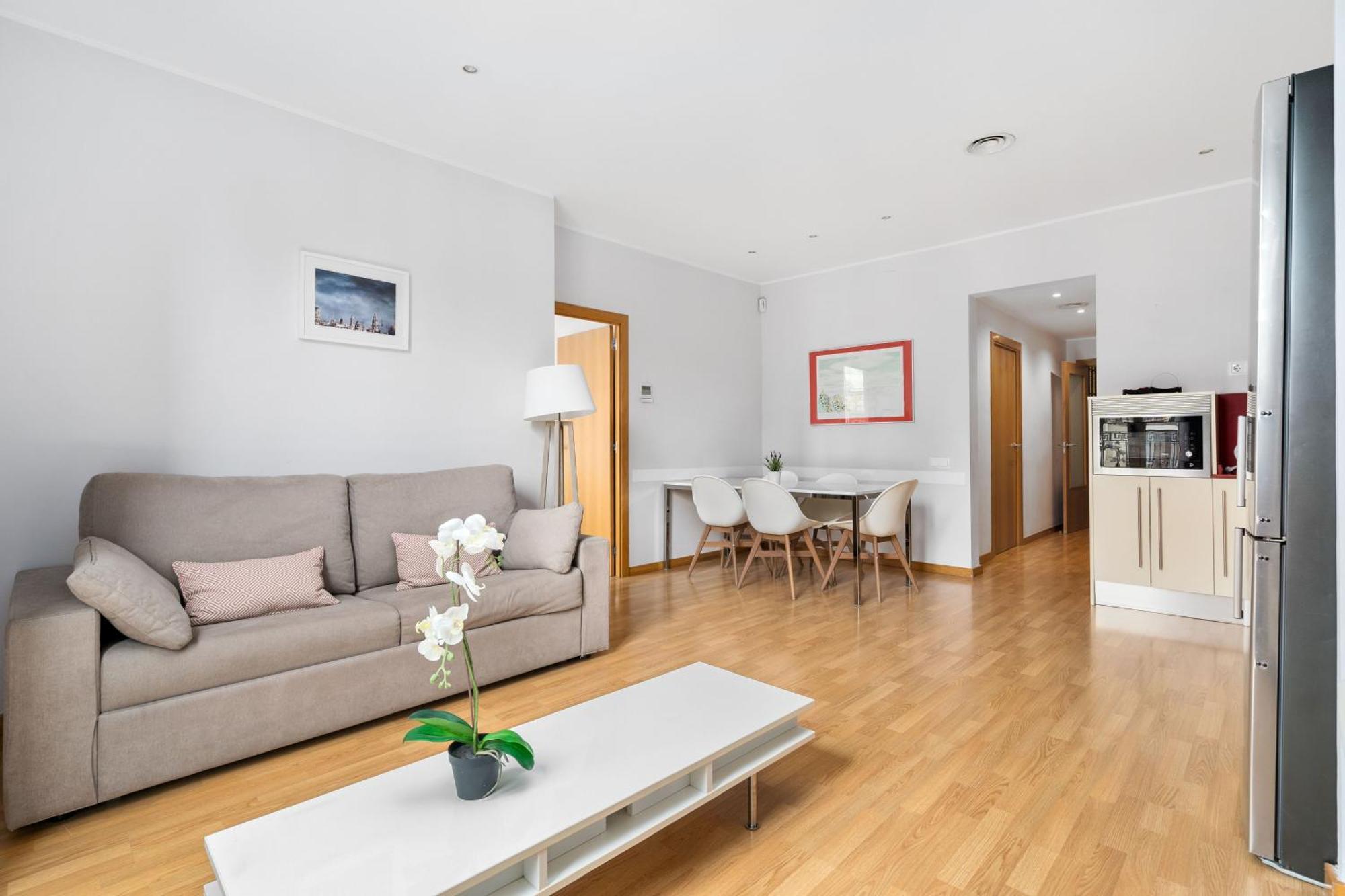 Flateli Pelayo H3 Apartment *